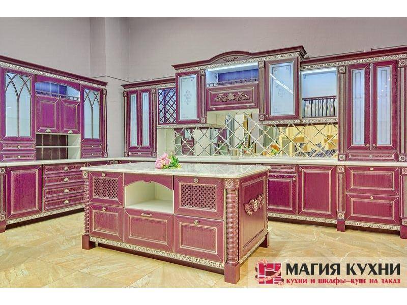 красная стильная кухня luxury в Магнитогорске